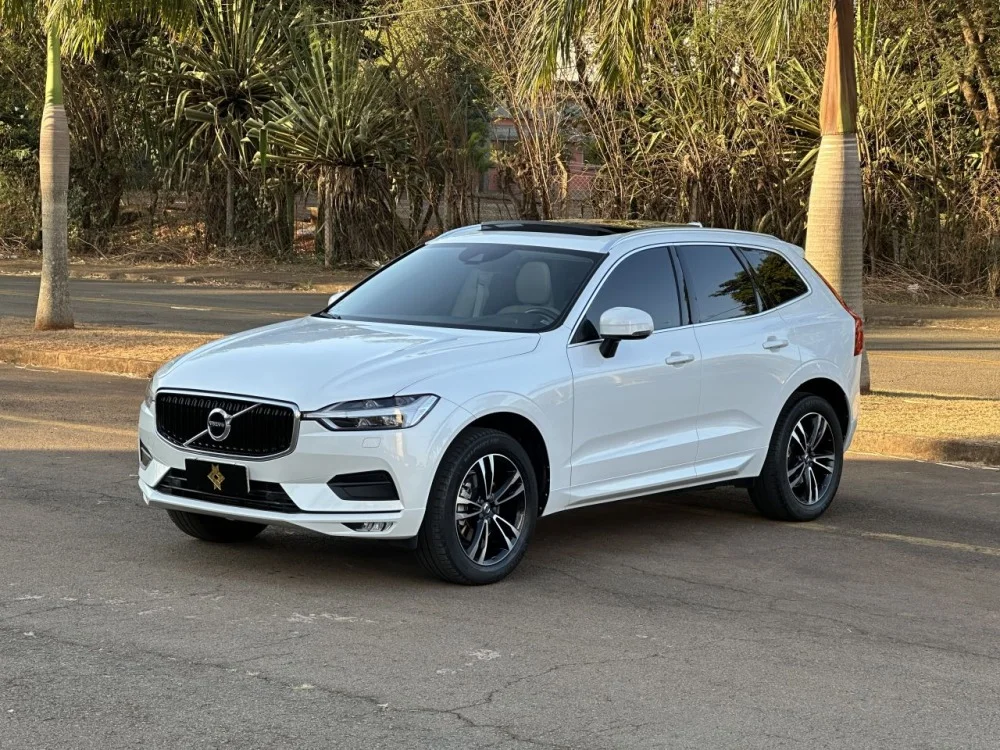 Volvo XC 60 T-5 MOMENTUM 2.0 254cv AWD 5p